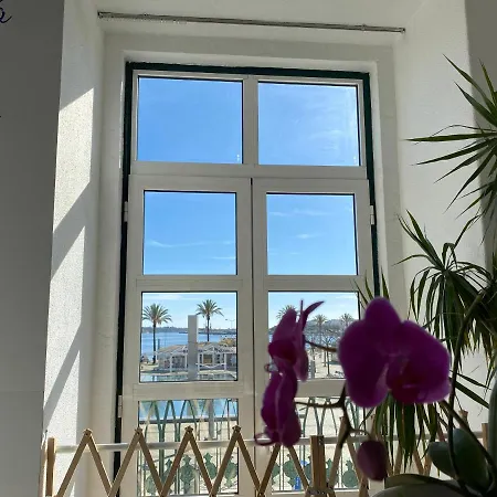 Residencial Arabi Konukevi