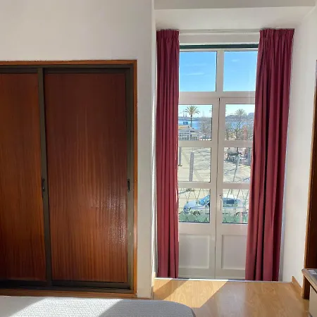 Residencial Arabi ゲストハウス ポルティマン