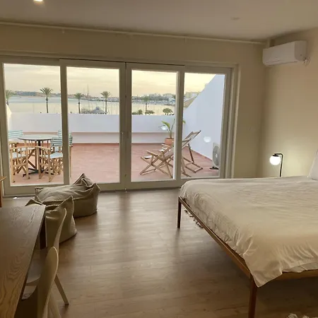 Residencial Arabi ゲストハウス 3*