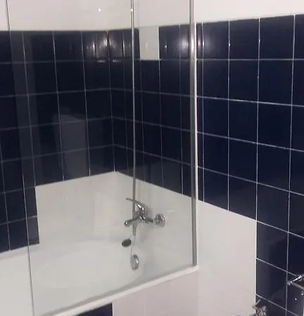 ゲストハウス Residencial Arabi