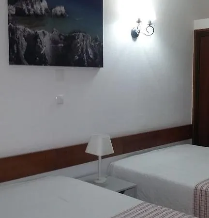 Residencial Arabi ゲストハウス