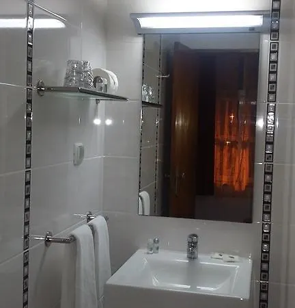 ゲストハウス Residencial Arabi